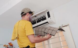 Bao lâu nên vệ sinh máy lạnh một lần