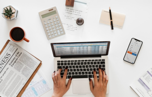 web miễn phí 2024